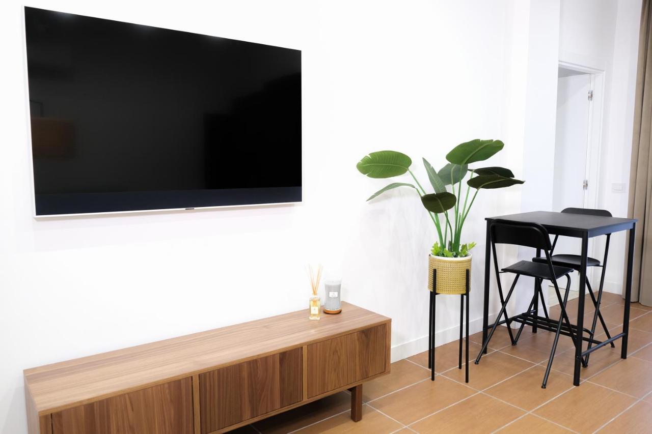 Aroma Apartment, Maschio Angioino-porto Di * Neapel